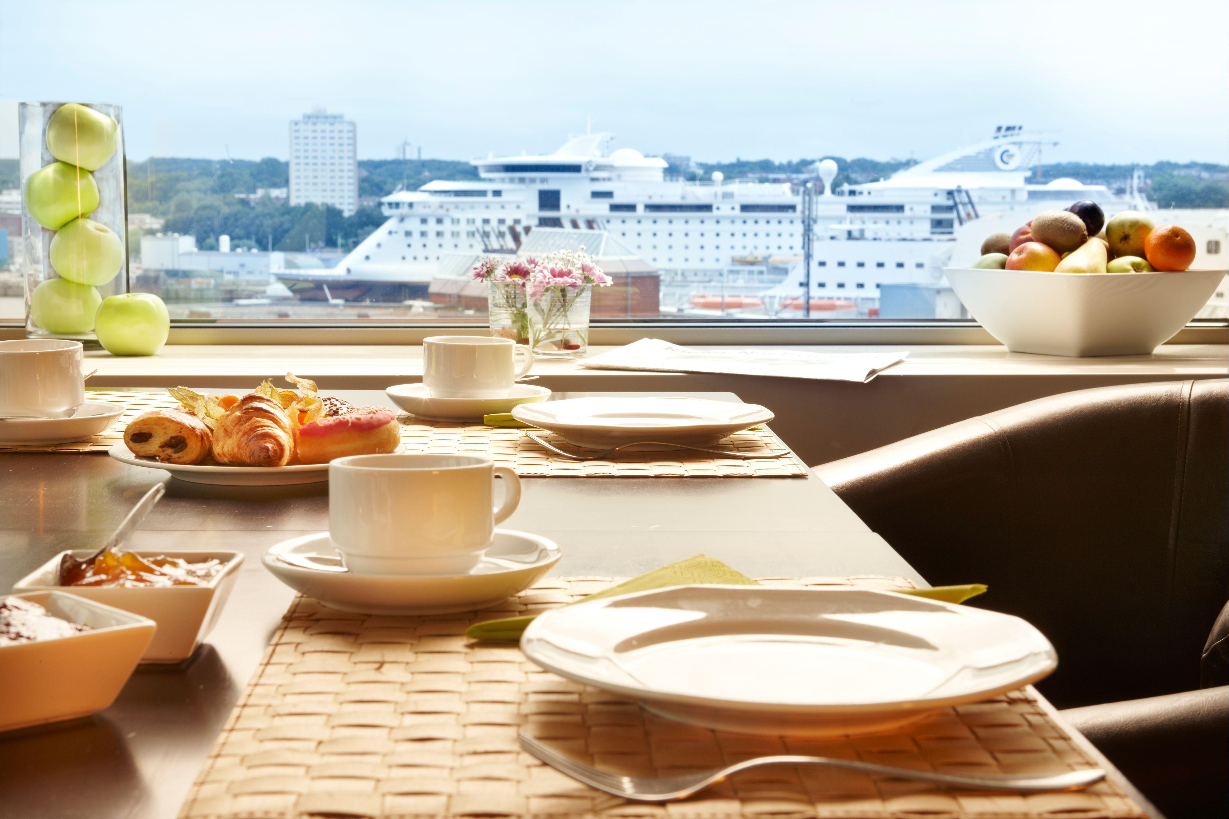 Hotel Astor Kiel by Campanile Exterior foto