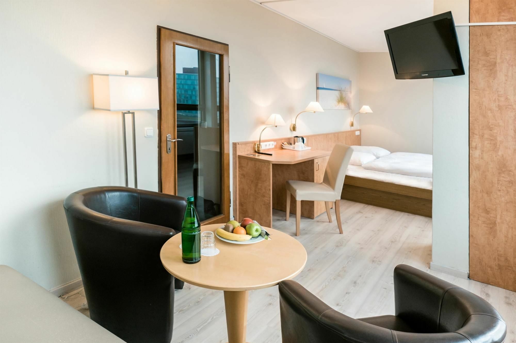 Hotel Astor Kiel by Campanile Exterior foto